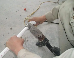 衡南漏水维修电话